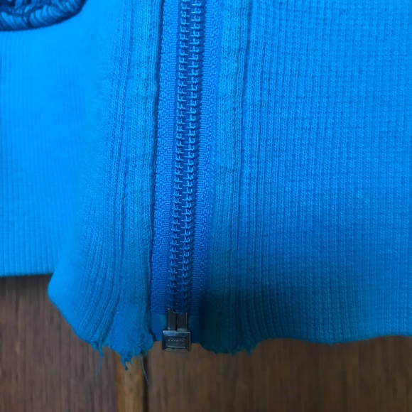 Lululemon Scuba Hoodie - Picture 4 of 6